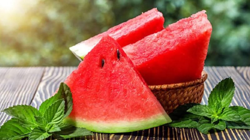 Watermelon Benefits: ఈ ఎండాకాలంలో ఈ పిచ్చేక్కించే పుచ్చకాయ జ్యూస్ తాగారంటే మన ఎనర్జీ తగ్గేదేలే…